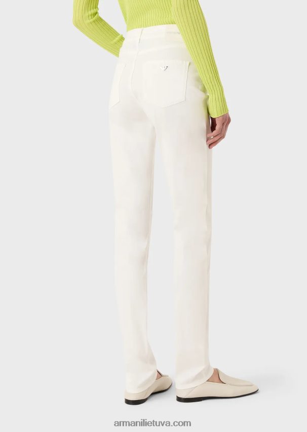 moterys baltas Armani j18 plonos kelnės aukštu liemeniu iš mineraliniu drabužiu nudažyto komfortiško džinso 02482X2757