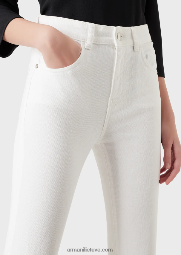 moterys baltas Armani j47 vidutinio aukšto juosmens platėjantys komfortiški džinsiniai džinsai 02482X2765