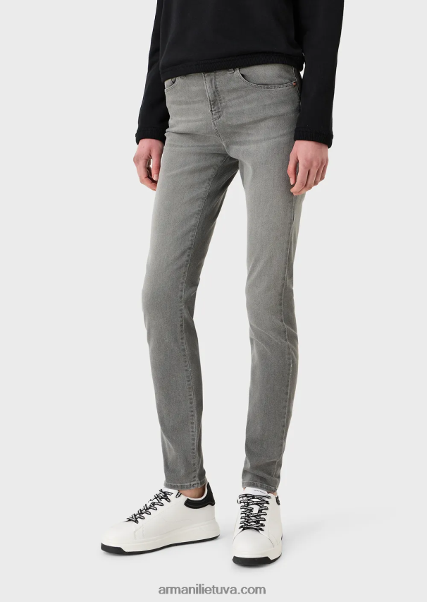 moterys pilka Armani j20 itin siauri džinsai aukštu juosmeniu iš tampraus tencel džinsinio audinio 02482X2751