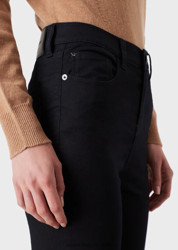 moterys tamsiai mėlyna Armani j20 itin siauromis tempimo džinsais aukštu juosmeniu 02482X2768