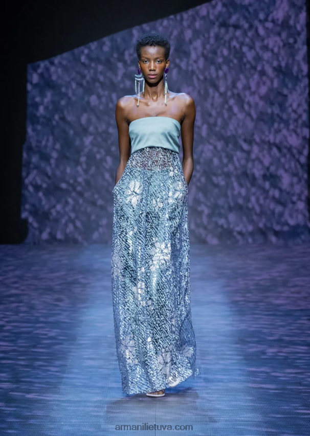 moterysArmani ilga suknelė su liemeniu ir sijonu iš krištoliniu akmeniu dengto tiulio 02482X129