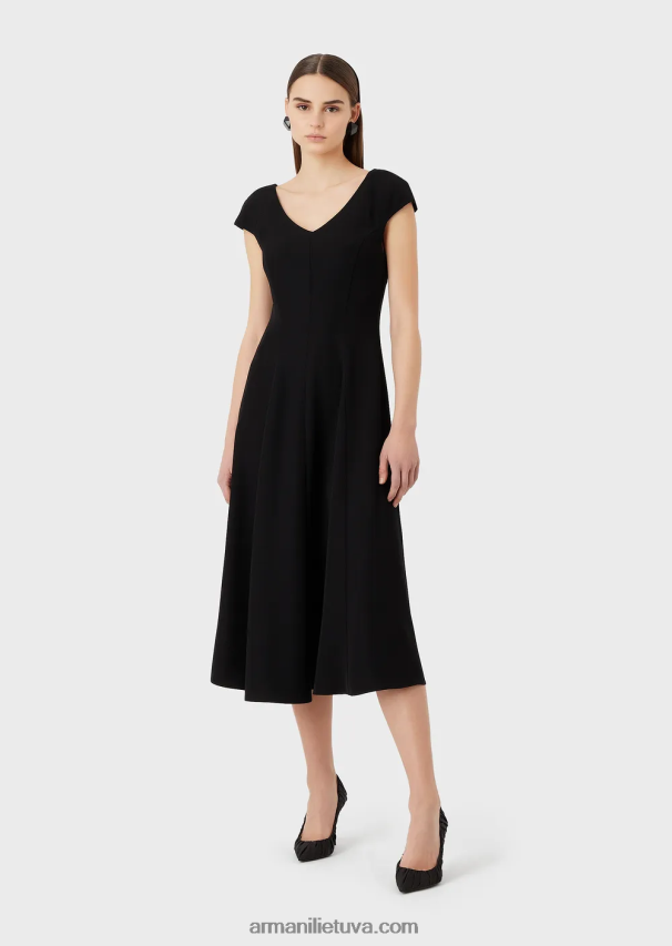 moterys juodas Armani Techno-Cady platėjanti midi suknelė su V kaklu 02482X76