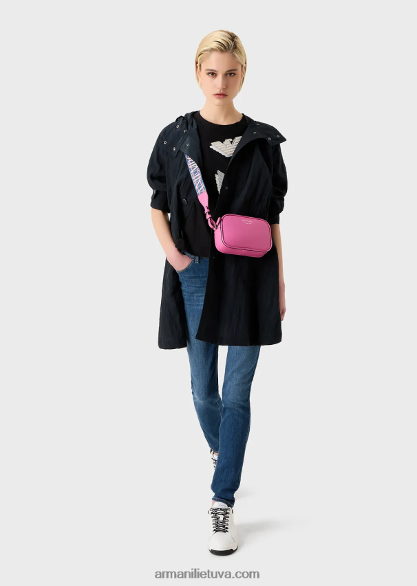 moterysArmani paltas su gobtuvu su techninėmis elastingomis detalėmis 02482X237