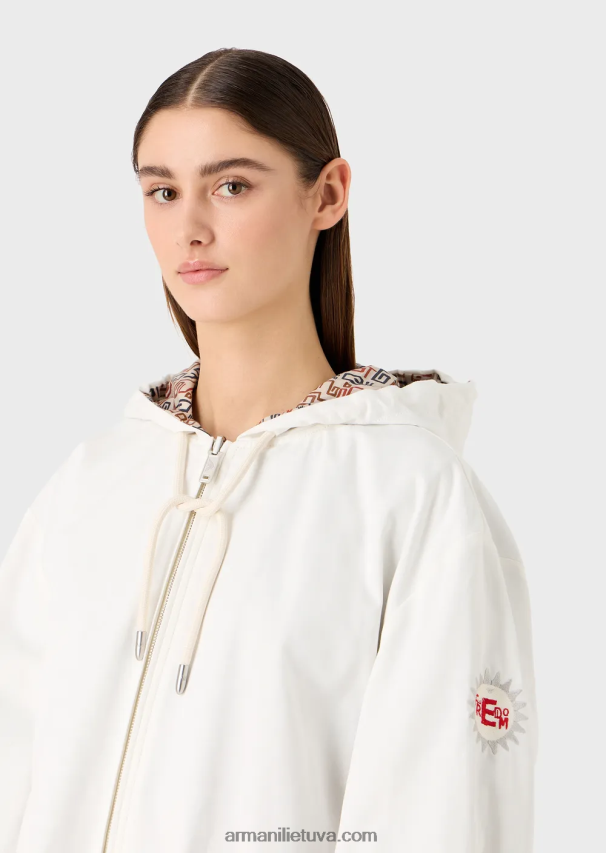 moterys pieno baltumo Armani tvarios kolekcijos apverčiamas organinis ruoželinis parkas su gobtuvu ir virvele 02482X248