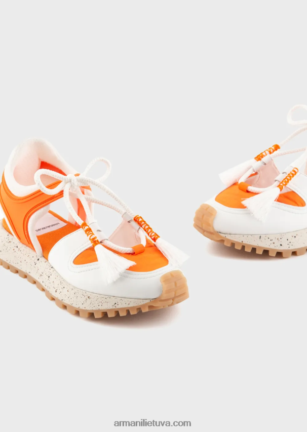 moterysArmani tvarios kolekcijos perdirbtos odos perforuoti sportbačiai 02482X574