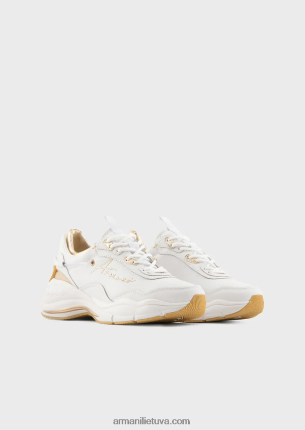 moterys baltas logotipas Armani odiniai sportbačiai su raukšlėtomis detalėmis 02482X573