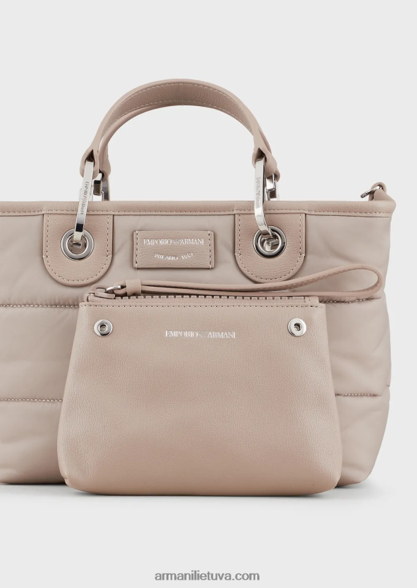 moterys smėlio spalvos Armani mažas myea pirkėjo krepšys iš dygsniuoto perdirbto nailono 02482X671
