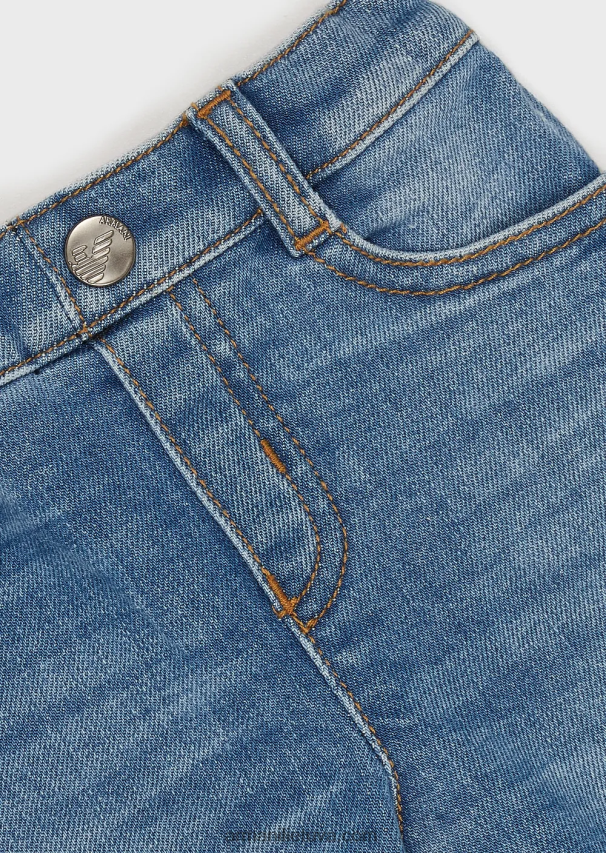 berniukas šviesiai mėlynas Armani Džinsiniai džinsai j07 su logotipu ties juosmeniu 02482X2703