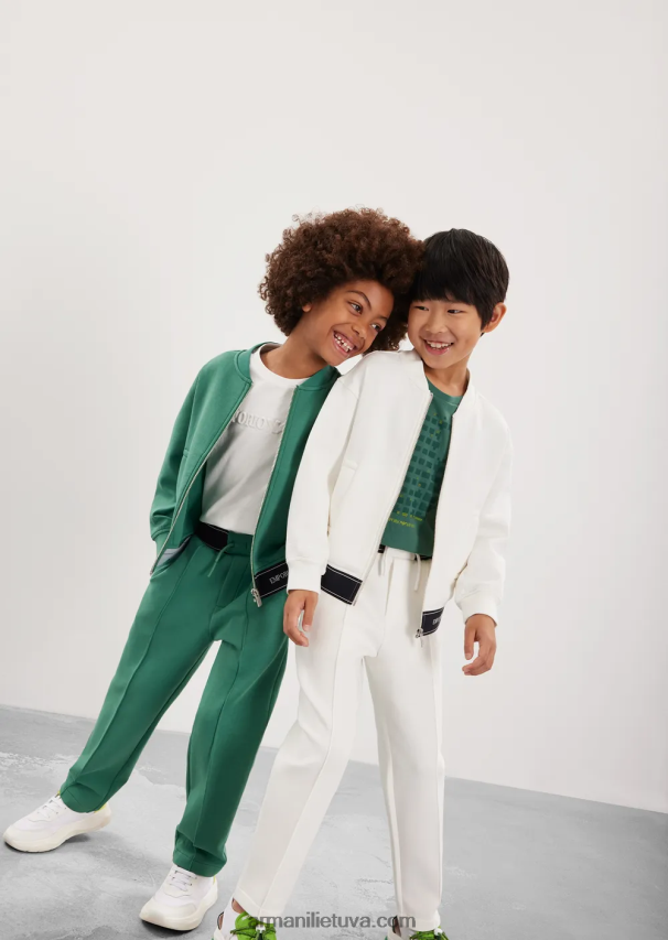 berniukas baltassunkiasvoriai marškinėliai su emporio armani logotipu 02482X2425