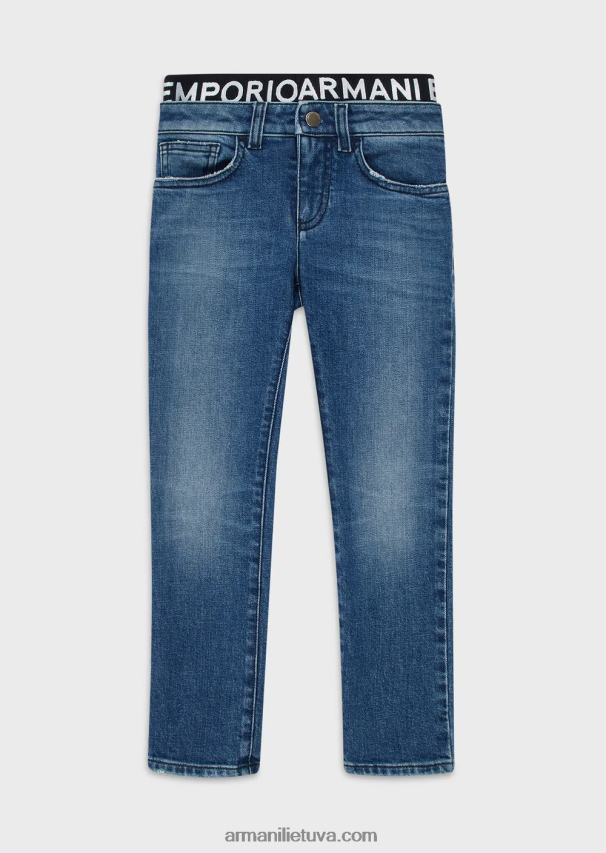 berniukas tamsiai mėlyna Armani Džinsiniai džinsai j17 su logotipu ties juosmeniu 02482X2461