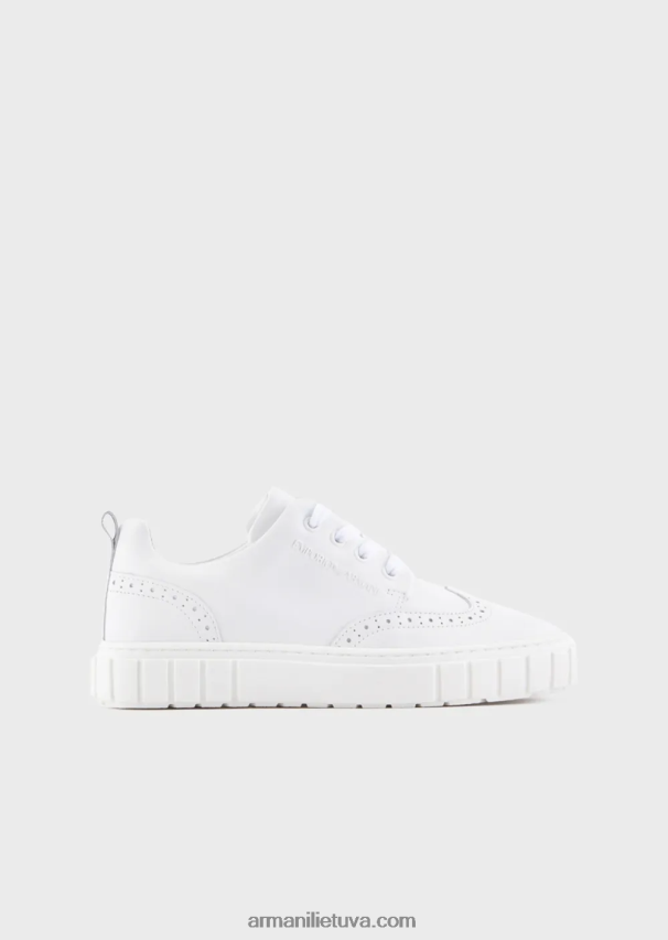 berniukas baltas Armani minkštos odos sportbačiai su sparnų galiukų detale 02482X2477