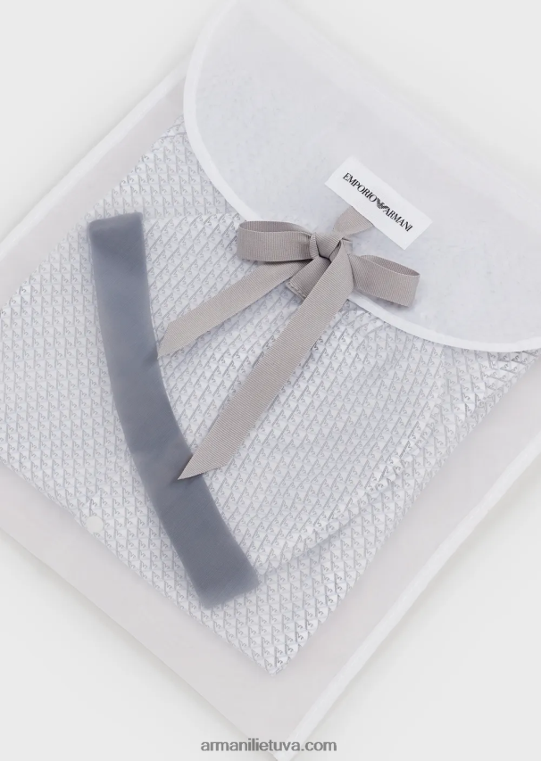 merginaArmani dovanų rinkinys, kurį sudaro op-art erelio bateliai su antkrūtiniu ir kepuraitė 02482X2648