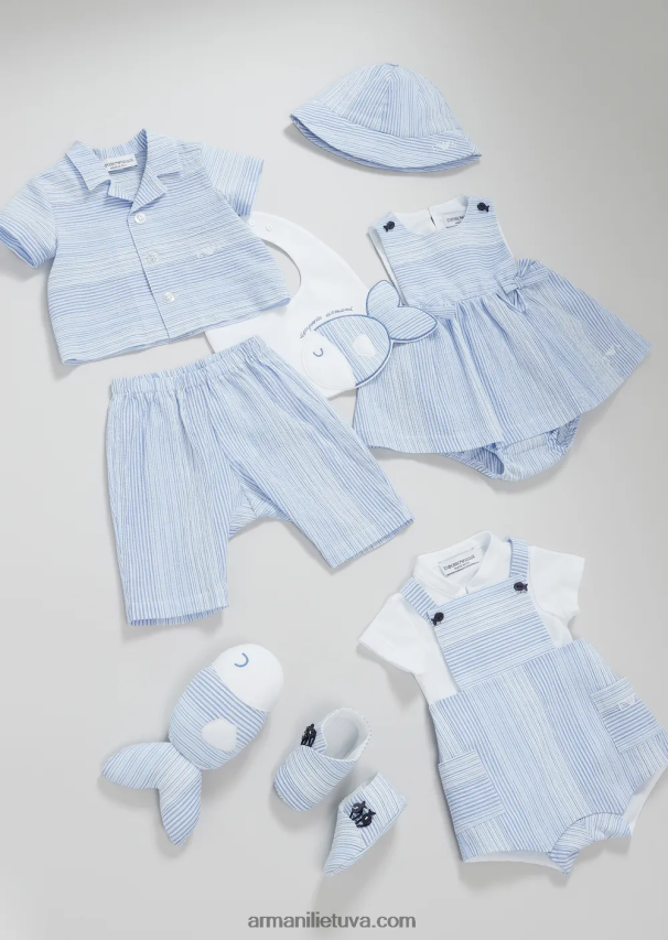 merginaArmani dryžuotos pajūrio rašto suknelės ir šortų komplektas 02482X2656