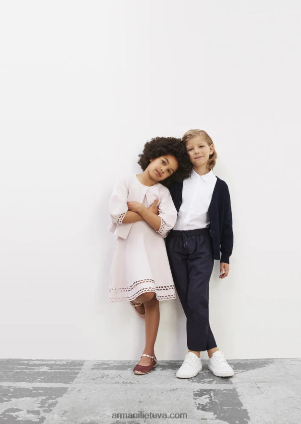 mergina rožinis Armani megzta platėjanti suknelė su lazeriu kirptu profiliu 02482X2542