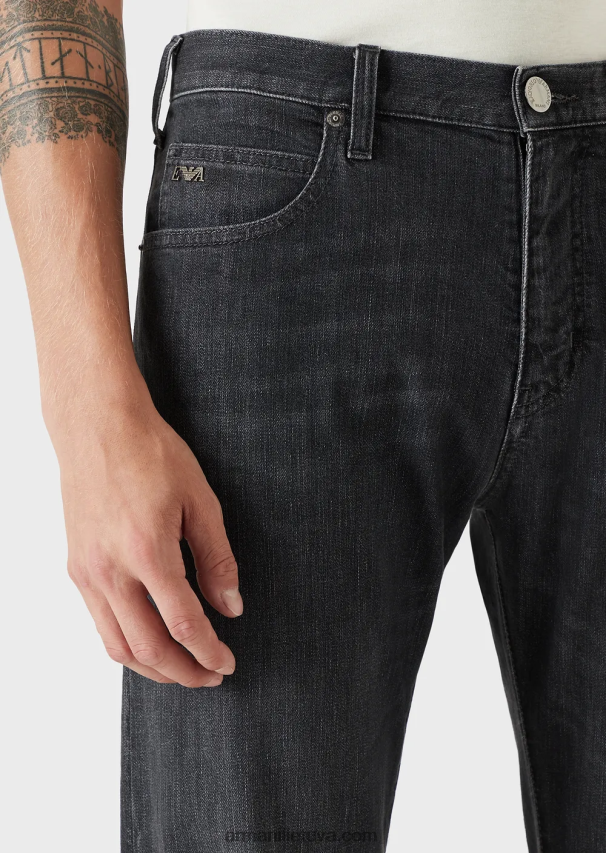 vyrų juodas Armani j45 įprasto kirpimo džinsai iš melanžinio ruoželinio komforto džinso 02482X1202