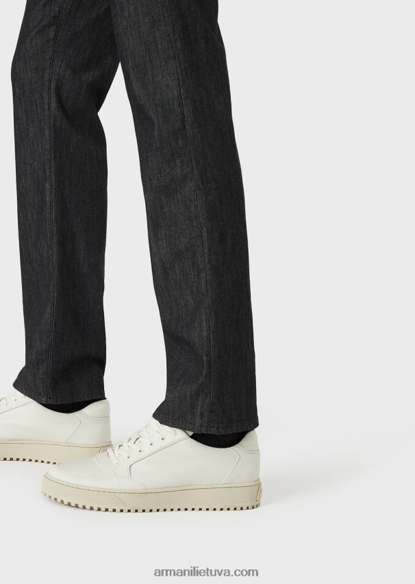 vyrų juodas Armani j45 įprasto kirpimo šviesiai skalbti džinsai 02482X1205