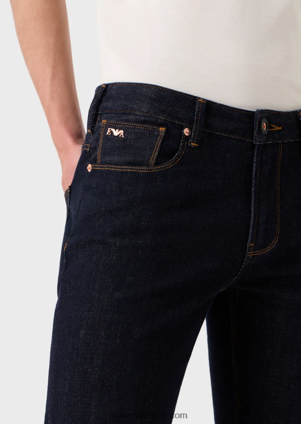 vyrų mėlyna Armani j06 siauri tamsiai mėlyni džinsiniai džinsai su siuvinėjimu ant kišenės 02482X1153