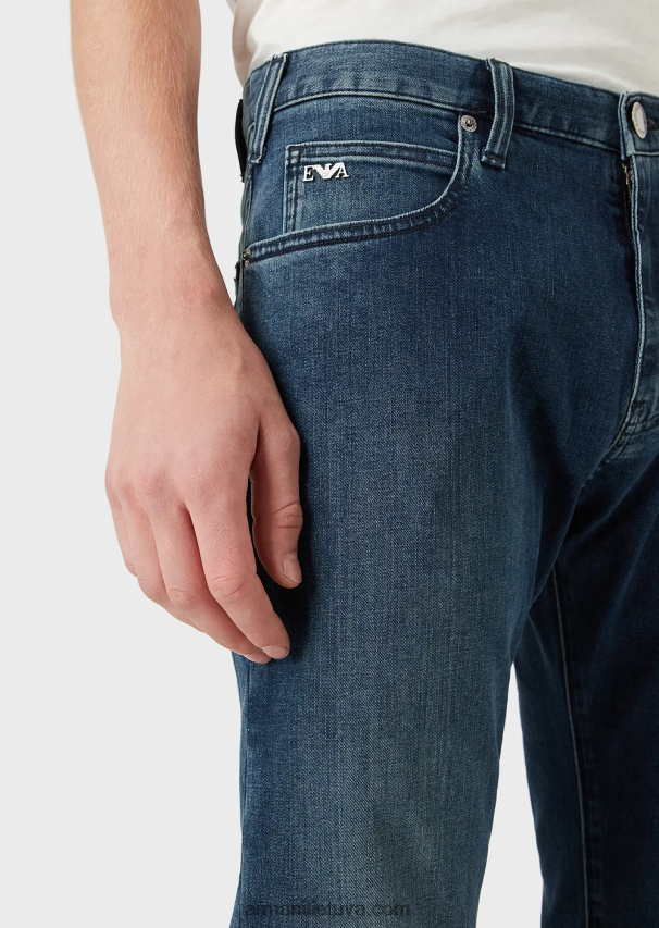vyrų mėlyna Armani j45 įprasto kirpimo džinsai iš patogaus ruoželinio džinsinio audinio 02482X1200