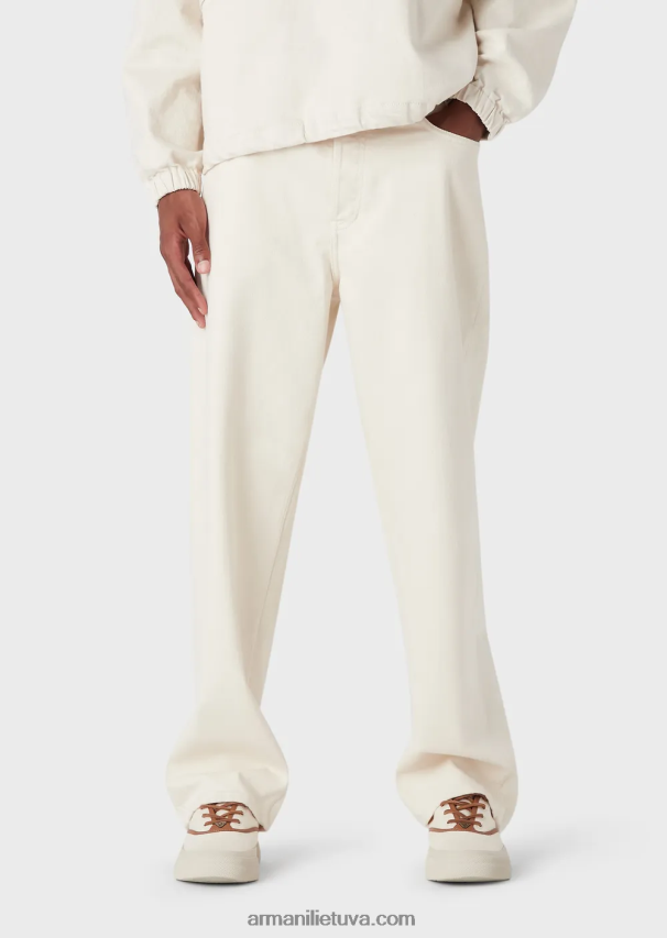 vyrų pieno baltumo Armani j74 laisvi, švelniai dažyti džinsiniai džinsai 02482X1151