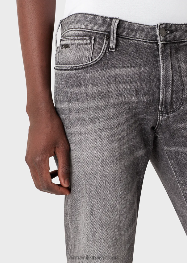 vyrų pilka Armani j06 ploni ekologiški džinsai 02482X1160