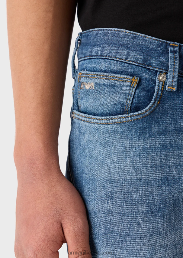 vyrų šviesiai mėlynas Armani j06 ploni, komfortiški džinsai 02482X1156