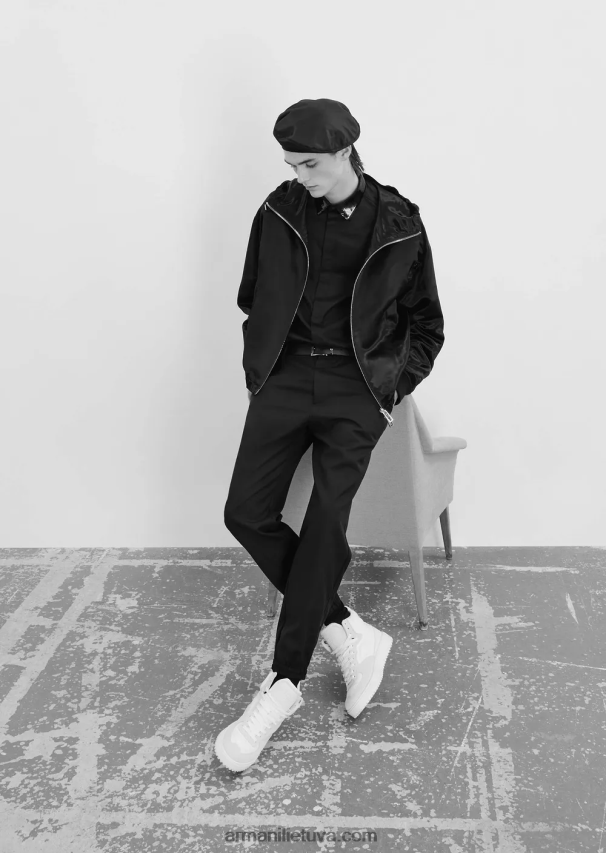 vyrų juodas Armani ripstop vilnos mišinio kelnės su elastingais rankogaliais ant kulkšnies 02482X1483