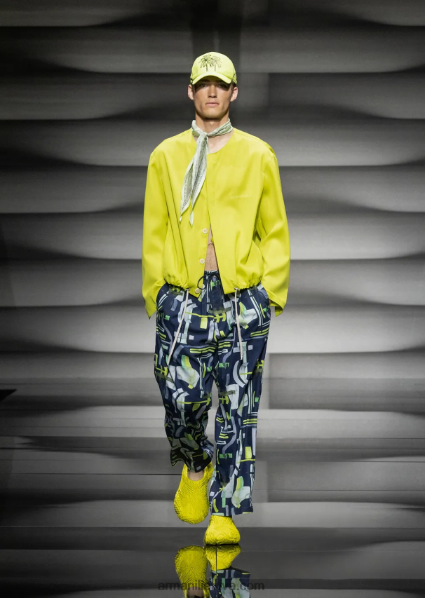 vyrų modelis Armani viso rašto liocelio mišinio surišamos kelnės 02482X1367