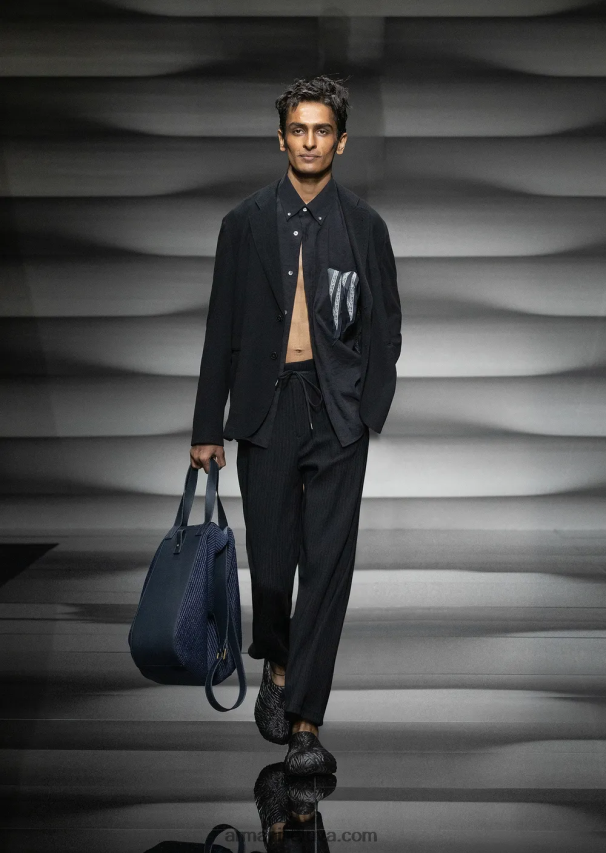 vyrų juodas Armani trumpomis rankovėmis užsegami persikų odos modalo marškiniai 02482X1060