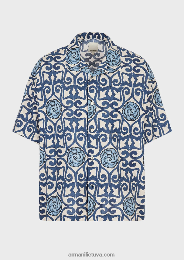 vyrų modelis Armani tvarios kolekcijos ekologiškos muslino spalvos marškiniai trumpomis rankovėmis su raštu 02482X1076