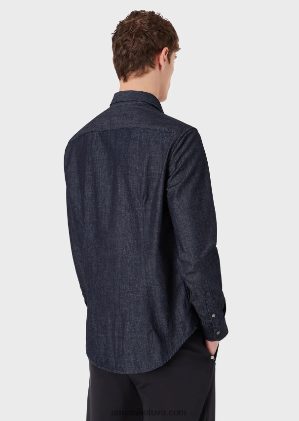 vyrų tamsiai mėlyna Armani džinsiniai marškiniai su kišene ir mikro erelio lopinėliu 02482X1106