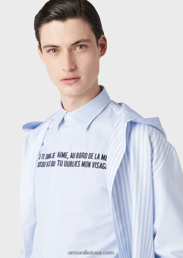 vyrų žydros spalvos Armani Oksfordo medvilniniai marškiniai su je te dirai je t\'aime siuvinėjimais 02482X1072