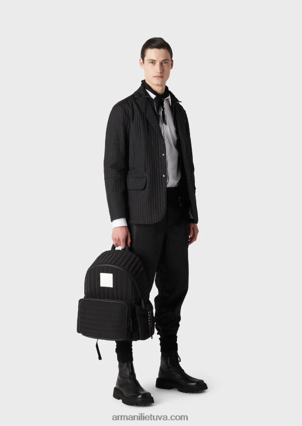 vyrų juodas Armani dygsniuotas vandenį atstumiantis perdirbto nailono švarkas su nuimamu vidiniu skydeliu 02482X1014