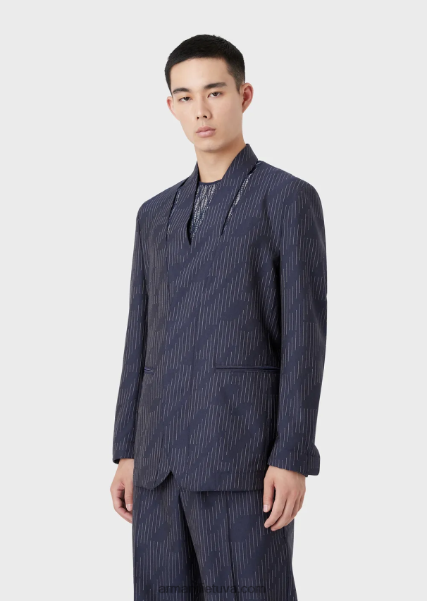 vyrų tamsiai mėlyna Armani vienaeilis švarkas su skeltuku ties iškirpte iš fil coupe dryžuoto džinsinio efekto audinio 02482X1043