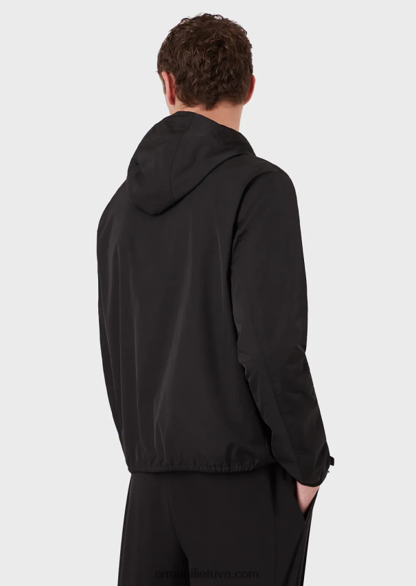 vyrų juodas Armani vandeniui atspari nailoninė palaidinė su gobtuvu ir logotipu 02482X1342