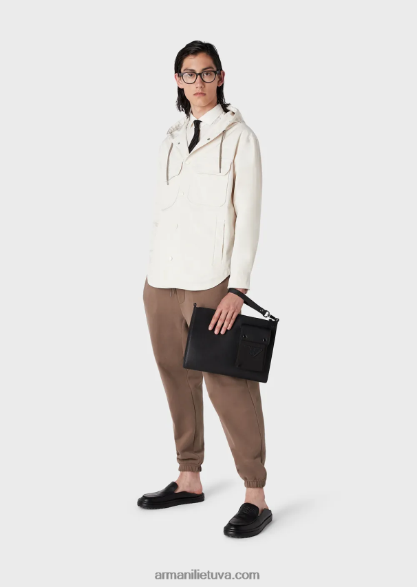 vyrų smėlio spalvos Armani vandeniui atspari satino nailono palaidinė su gobtuvu 02482X1310