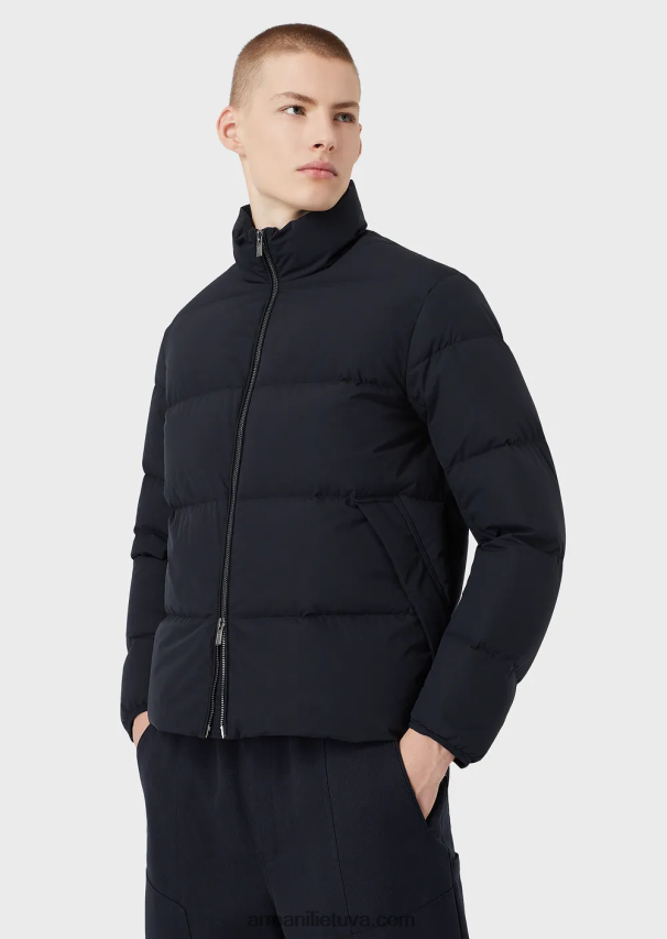 vyrų tamsiai mėlyna Armani dygsniuota nailoninė striukė su pilnu užtrauktuku 02482X1363