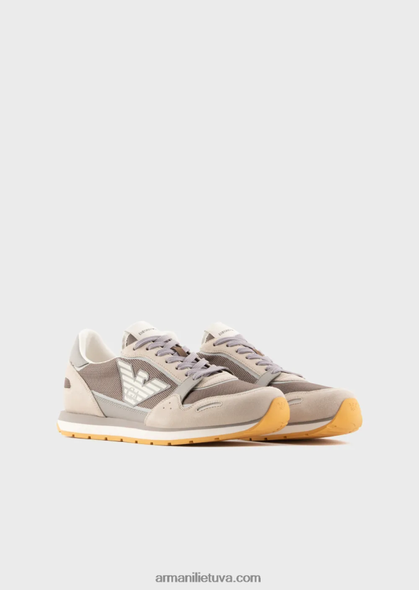 vyrų smėlio spalvos Armani tinkliniai sportbačiai su zomšos detalėmis ir erelio lopinėliu 02482X1883