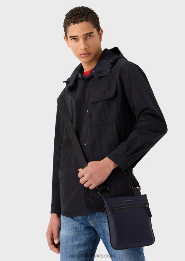 vyrųArmani plokščias žakardo nailono krepšys ant pečių su firminiu logotipu 02482X1982