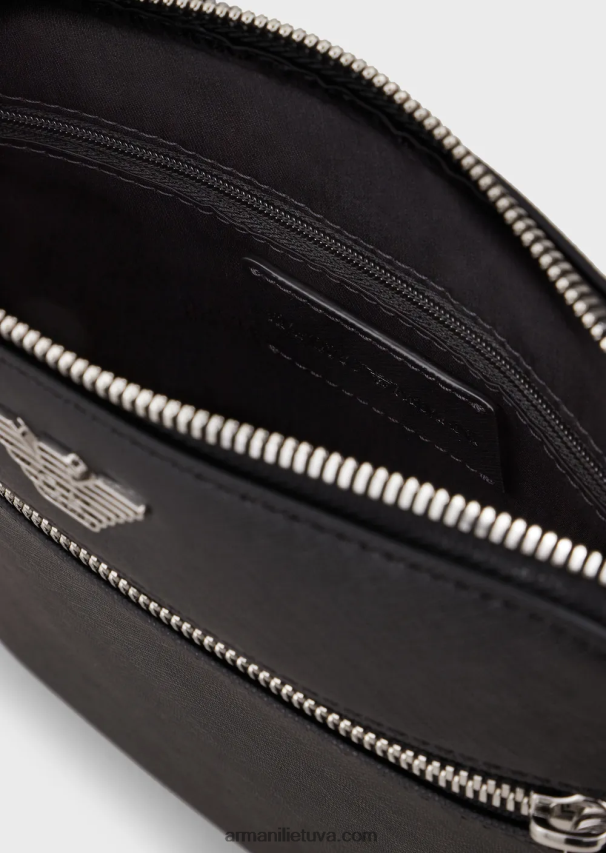 vyrų juodas Armani regeneruotos odos pečių krepšys su erelio paštetu 02482X1974