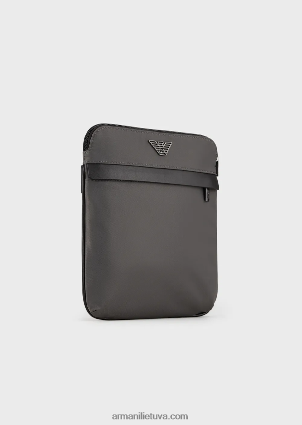 vyrų tamsiai pilka Armani plokščias perdirbto nailono pečių krepšys 02482X1973