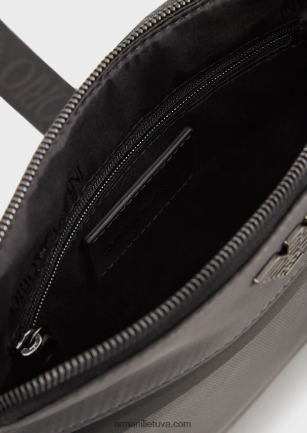 vyrų tamsiai pilka Armani plokščias perdirbto nailono pečių krepšys 02482X1973