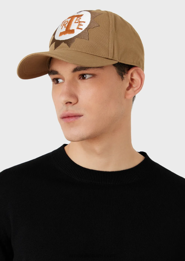 vyrųArmani tvarios kolekcijos ekologiškos medvilnės beisbolo kepuraitė su dideliais siuvinėjimais 02482X2060