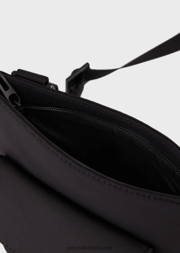 vyrų giliai juoda Armani Travel essentials vandeniui atsparus nailono tech dėklas 02482X2211