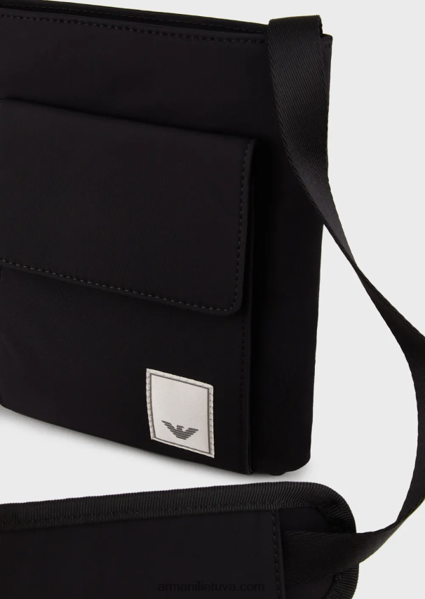 vyrų giliai juoda Armani Travel essentials vandeniui atsparus nailono tech dėklas 02482X2211