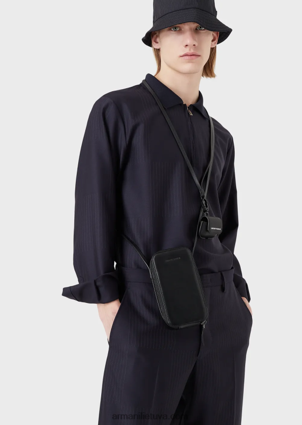 vyrų juodas Armani odinis iphone dėklas su logotipu ir dirželiu 02482X2218